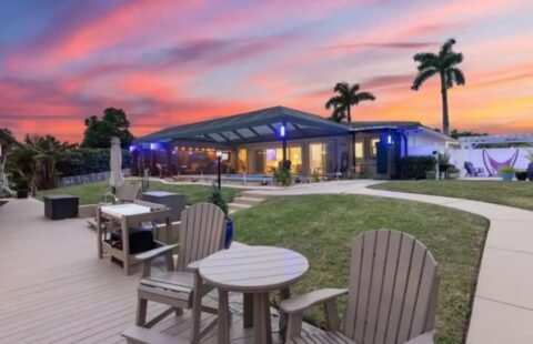 Tropical Dream Escape