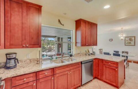 1211 SE 31st Terr, Cape Coral, FL, 33904